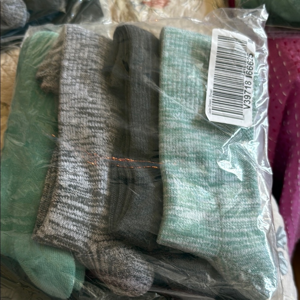 Tommy Copper OTC sock Nanoglide Size Small-4 pair